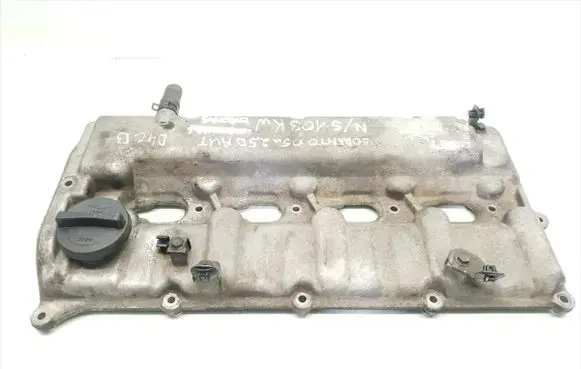 KIA Sorento Rocker cam cover 