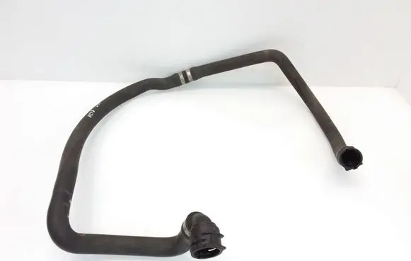 Engine coolant pipe/hose