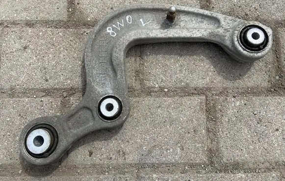 Audi A4 S4 B9 Rear control arm 8W0505361E 8W0505323F
