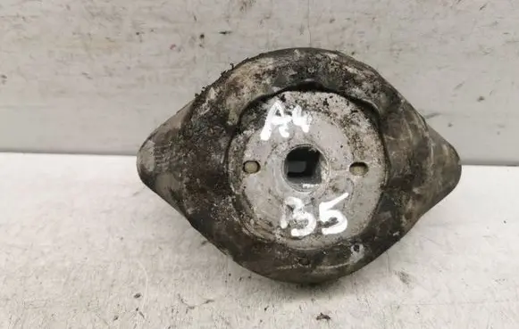 Audi A4 S4 B5 8D Gearbox mount 8D0399151J