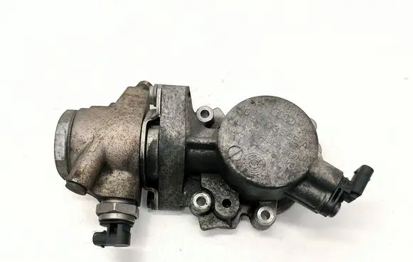Audi Q7 4L Fuel injection high pressure pump 06E103535A