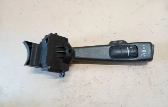 Volvo V50 Wiper control stalk 17D770