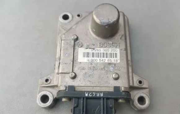 Mercedes-Benz CLK A209 C209 ESP acceleration yaw rate sensor 0265005200 0005426518