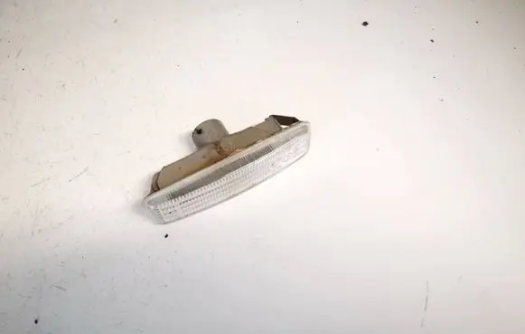 BMW 5 E39 Front fender indicator light 083441402nf 08-344-1402n-f