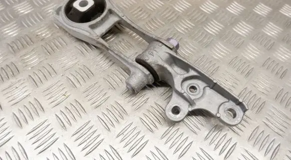 Toyota Yaris XP210 Engine mount bracket 12363K0050 12364K0060