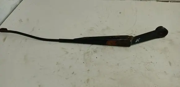 KIA Carens I Front wiper blade arm R9658