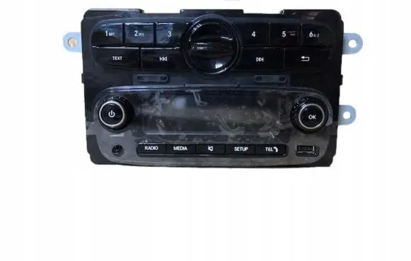 Smart ForTwo II Radio/CD/DVD/GPS head unit 4539009104