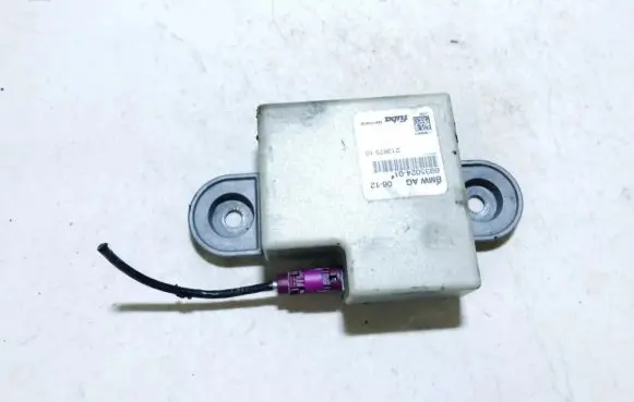 BMW 3 E90 E91 Antenna control unit 693502401 6935024-01