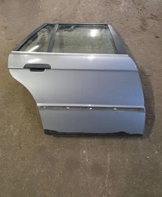 BMW 5 E34 Rear door 