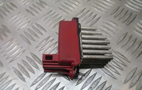 Seat Ibiza II (6k) Heater blower fan relay 1J0907521