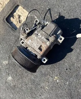 Mazda 6 Air conditioning (A/C) compressor (pump) J1000719