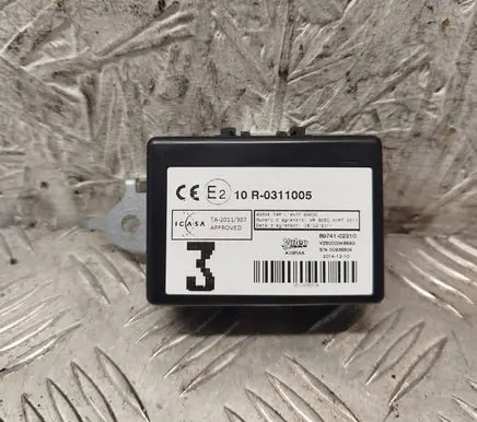 Toyota Auris E180 Door control unit/module 8974102210