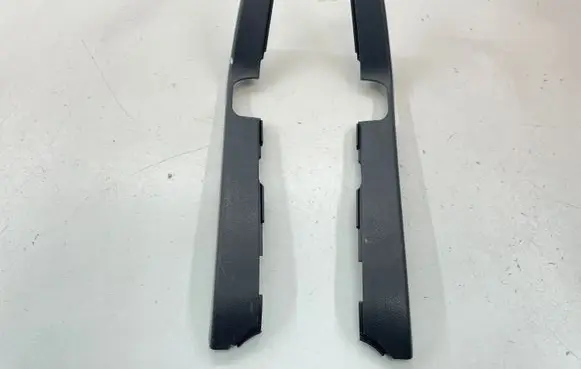 Opel Antara Other center console (tunnel) element 96661804 96661803