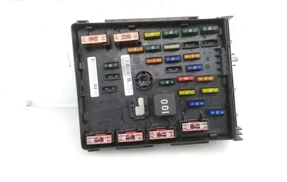 Seat Alhambra (Mk2) Fuse module 3C0937125A