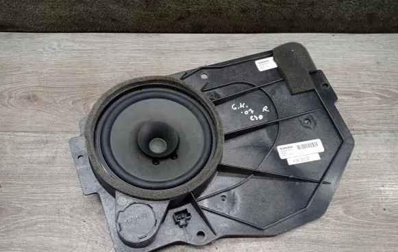 Volvo C30 Rear door speaker 30657471