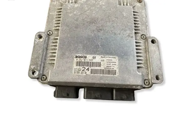 Citroen C4 I Engine control unit/module 9640938180