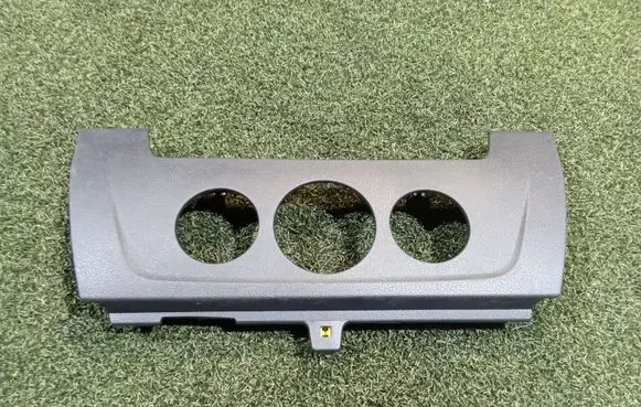 Renault Master III Dashboard glove box trim 682606899R