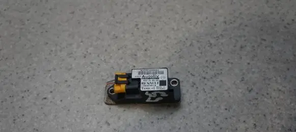 Renault Scenic RX Airbag deployment crash/impact sensor 7700437301B