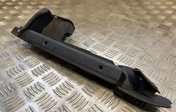 Audi A6 S6 C8 4K Fender end trim 4K0821169