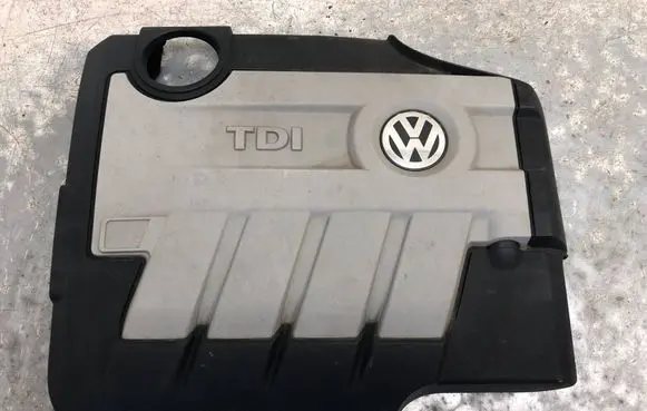 Volkswagen Golf VI Engine cover (trim) 03L103925AMBILI 03L103925AM