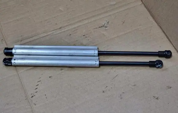 Volvo C70 Convertible roof main ram cylinder 2010030B