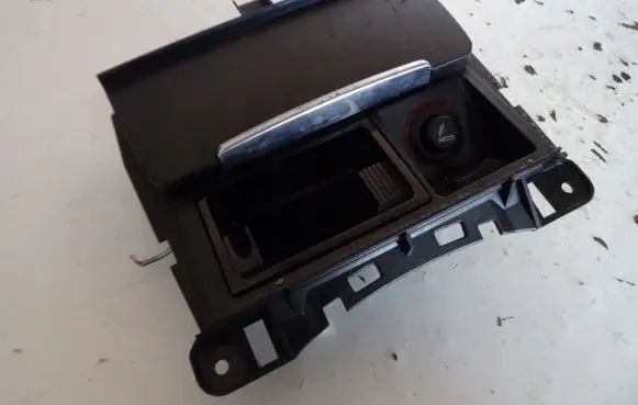 Audi A5 8T 8F Car ashtray 8K0857965