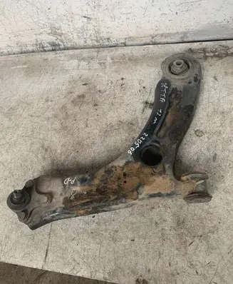 Volkswagen Jetta VI Front lower control arm/wishbone