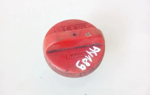 Nissan Sunny Fuel tank filler cap 