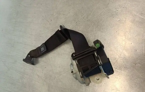 BMW X1 F48 F49 Rear seatbelt 34212590A 23022016