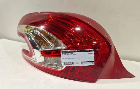 Peugeot 208 Rear/tail lights 79998D