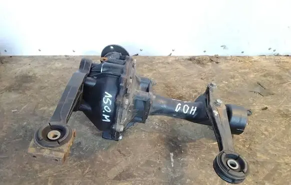 Toyota Land Cruiser (J150) Front differential 