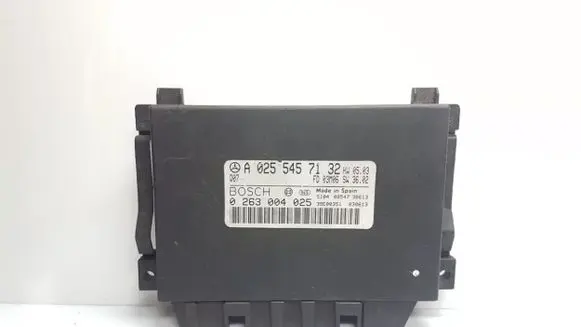 Mercedes-Benz E W211 Parking PDC control unit/module A0255457132