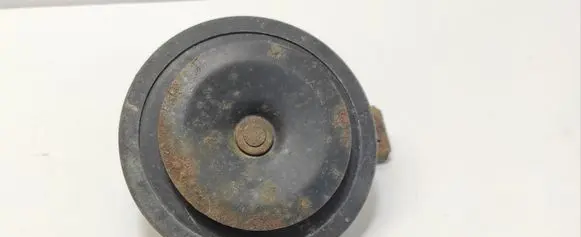 Volkswagen Jetta II Horn signal