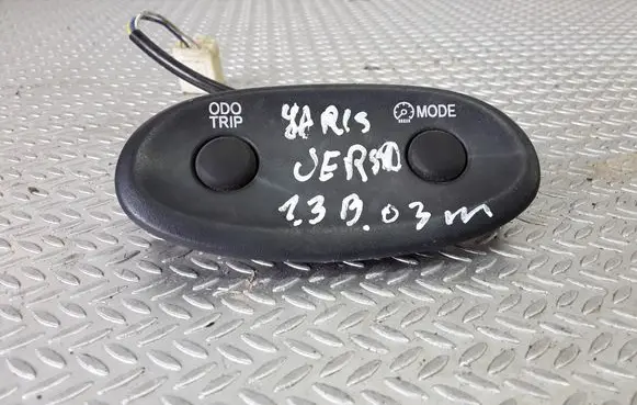 Toyota Yaris Other switches/knobs/shifts