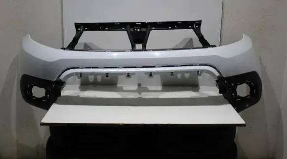 Dacia Duster II Front bumper 620221776R