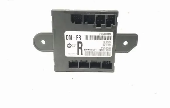 Chrysler Town & Country V Door control unit/module P05026860AE P05026860
