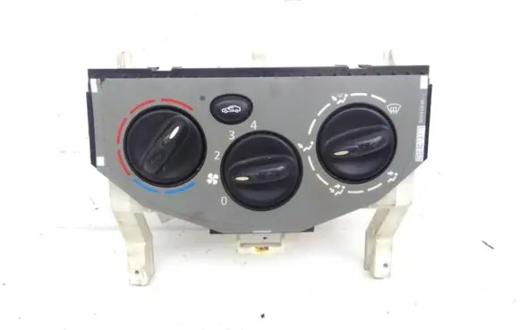 Opel Vivaro Climate control unit W964383F 17H13