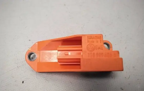Skoda Roomster (5J) Airbag deployment crash/impact sensor 1T0909606A 5WK43340
