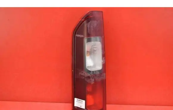 Renault Trafic I Rear/tail lights