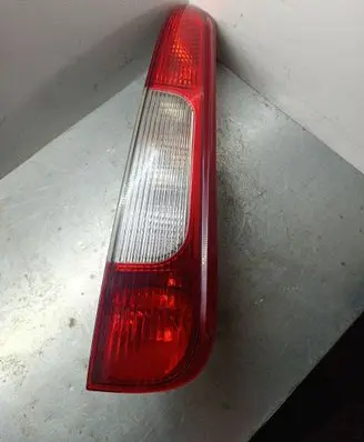 Ford C-MAX I Rear/tail lights 3m5113n411aa