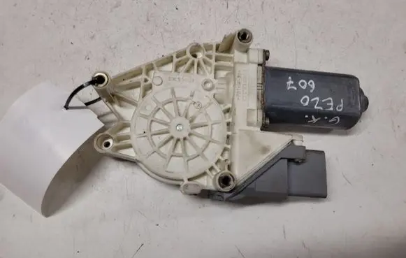 Peugeot 607 Rear door window regulator motor 103315103 105264103