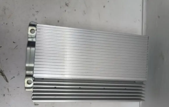 Dodge Nitro Sound amplifier 05091012AH 36670C