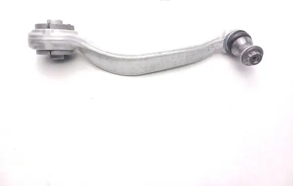 Mercedes-Benz C AMG W205 Front control arm A2053304402 A2053305806
