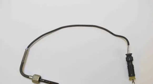 Mercedes-Benz C W204 Oil temperature sensor A0071537528