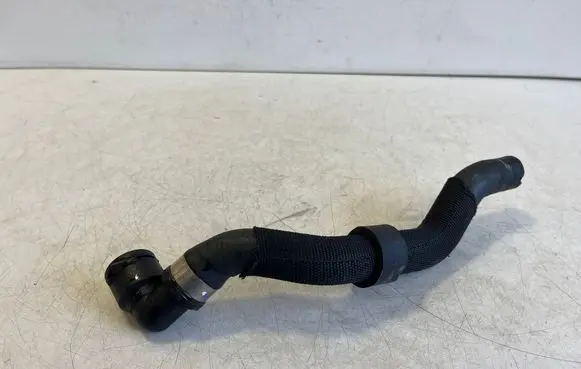 Mercedes-Benz GLB X247 Engine coolant pipe/hose A2478306300