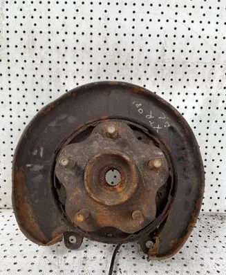 Nissan X-Trail T31 Rear wheel hub spindle/knuckle 
