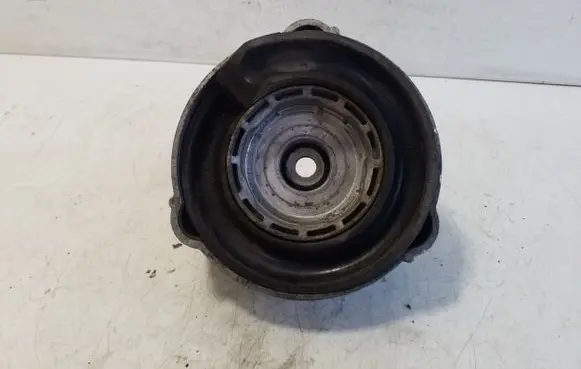 Volkswagen Touareg II Front coil spring rubber mount 7P0411189A