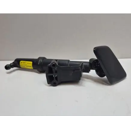 Volvo V50 Headlight washer spray nozzle 30661085002 1307030347 30655872