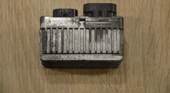 Opel Antara Glow plug pre-heat relay 55574293