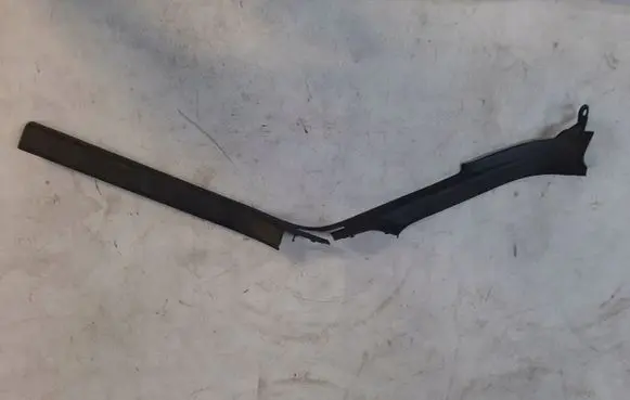 Volkswagen Jetta VI Front sill trim cover 5C6853371